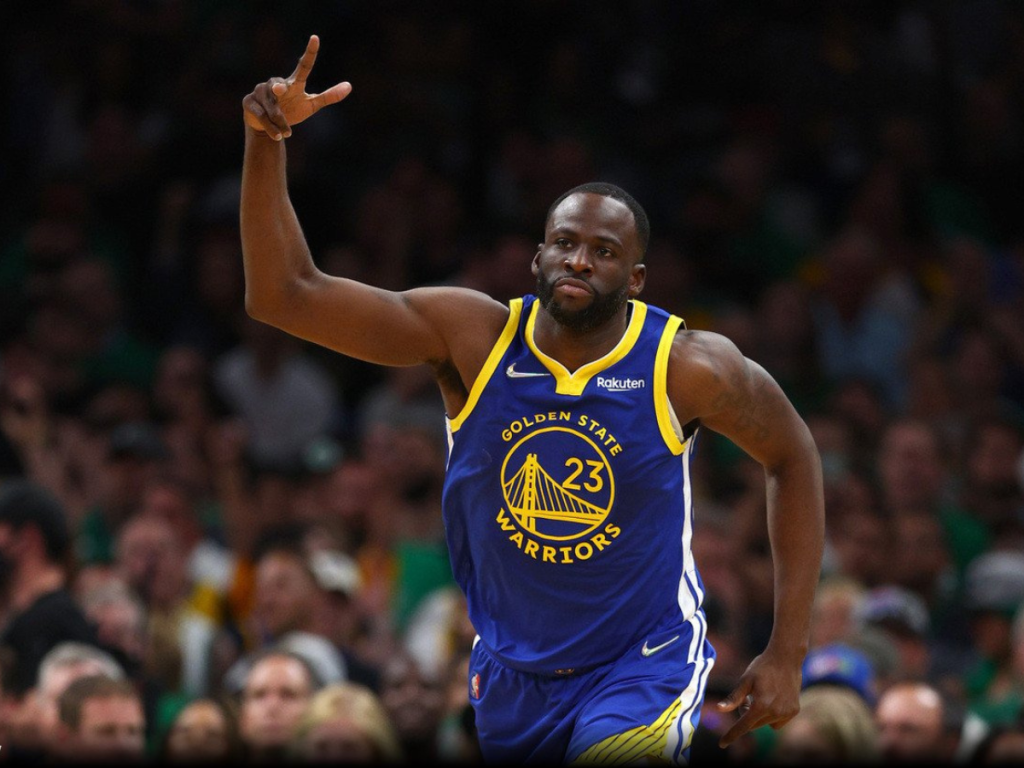 Draymond Green es investido con el Hustle Award