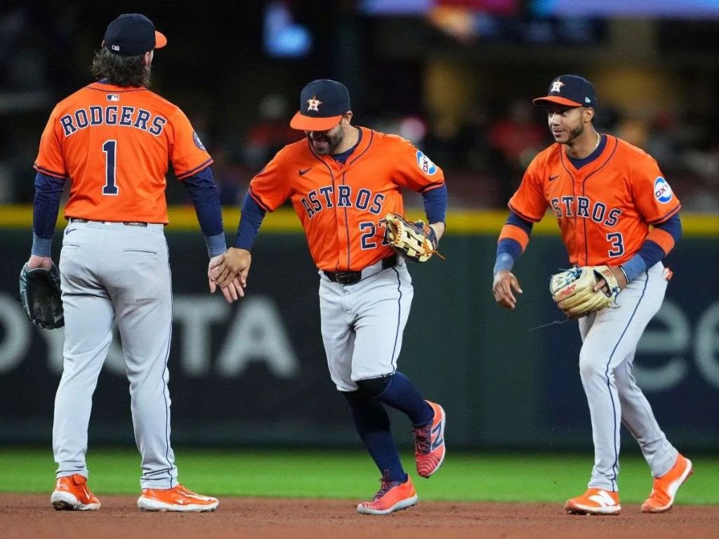 José Altuve supera a otra leyenda de la MLB