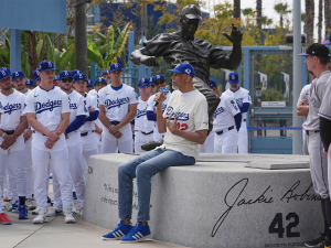 MLB enalteció una vez más el legado de Jackie Robinson