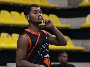 Piratas logró remontada ante Panteras