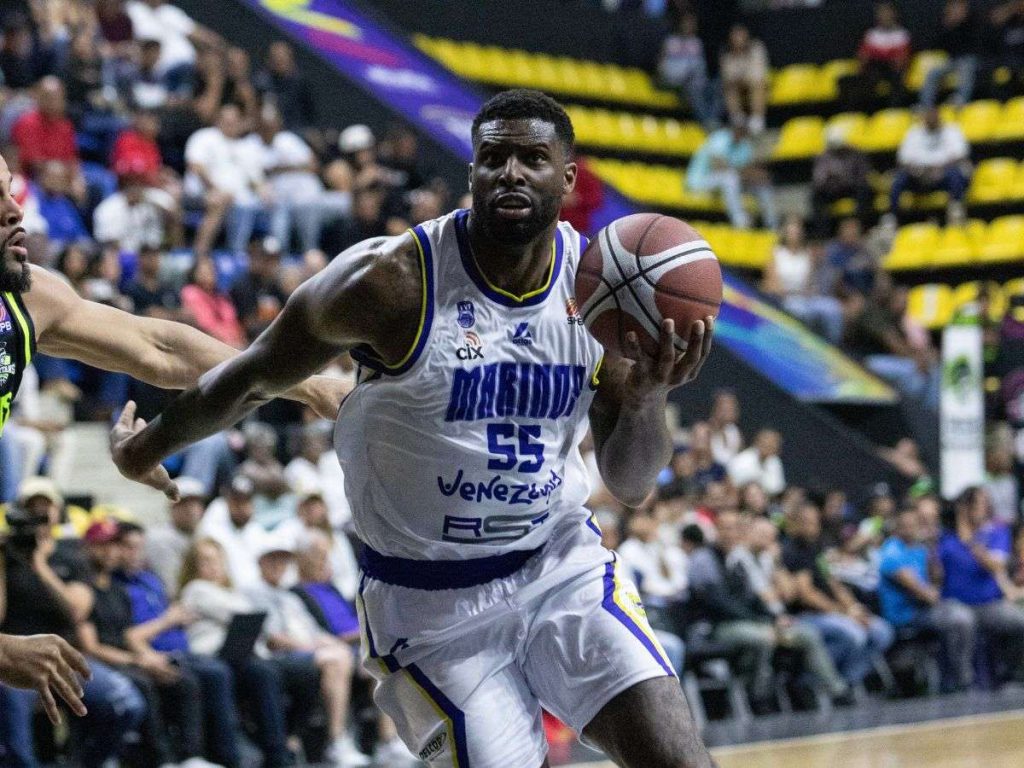 Marinos ganó el primero de la serie frente a Spartans