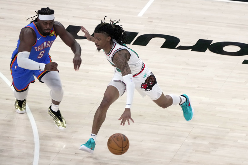 NBA: Grizzlies pierde a Morant y está al borde de la eliminación