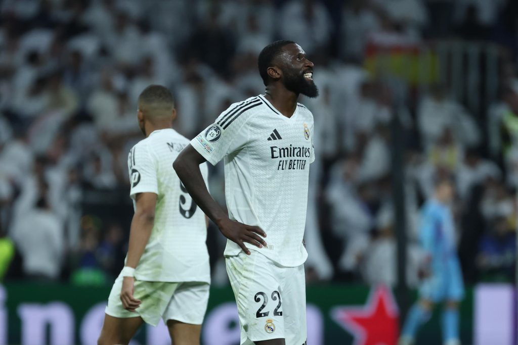 Unanimo Breves: Rüdiger, operado de una rotura en el menisco