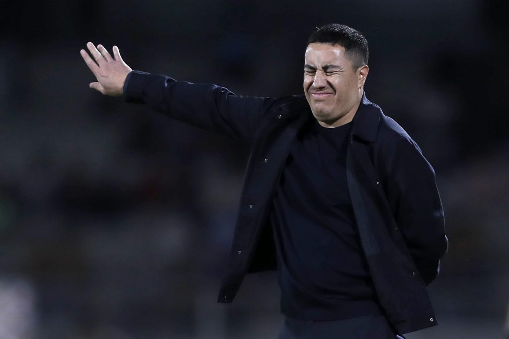 Imagen de archivo del entrenador de Pumas, Efraín Juárez. EFE/ Isaac Esquivel