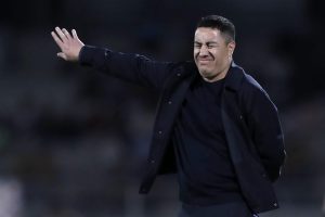 Imagen de archivo del entrenador de Pumas, Efraín Juárez. EFE/ Isaac Esquivel