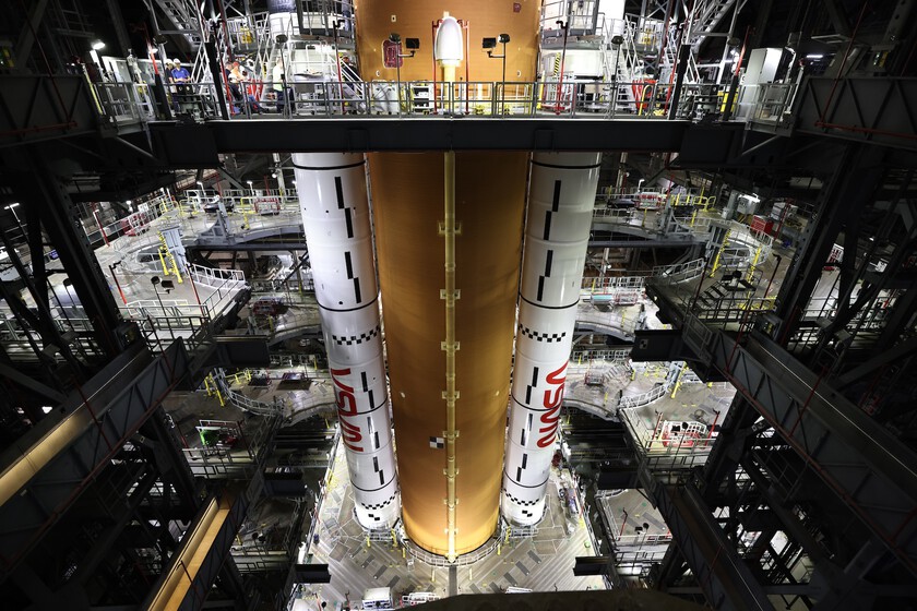 la NASA cancelará el cohete SLS y buscará una alternativa más barata para colonizar la Luna y Marte