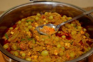 Para mucha gente la comida es solo un mal necesario. Así que han empezado a comer "pienso" para humanos