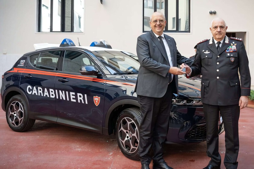 Los Carabinieri italianos están hartos del Alfa Romeo Tonale. Alfa Romeo también está harta de los Carabinieri