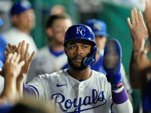 Maikel García duplicó y Kansas City venció a Chicago