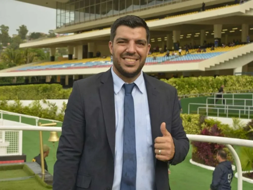 Juan C. García con 2 inscritos