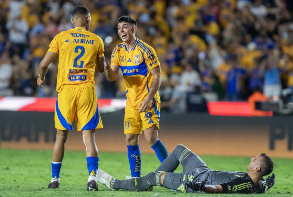 Un autogol en el tiempo añadido clasifica a Tigres a semifinales