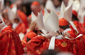 quién es el más joven y quién el más veterano del Cónclave 2025