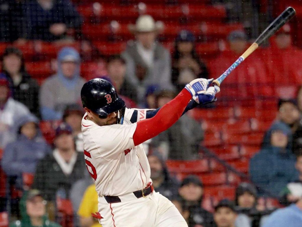 Carlos Narváez aportó en el triunfo de Boston