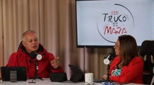 Entre los repatriados llegó una adolescente separada de sus padres