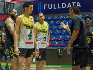 Gaiteros ya entrena con sus incorporaciones
