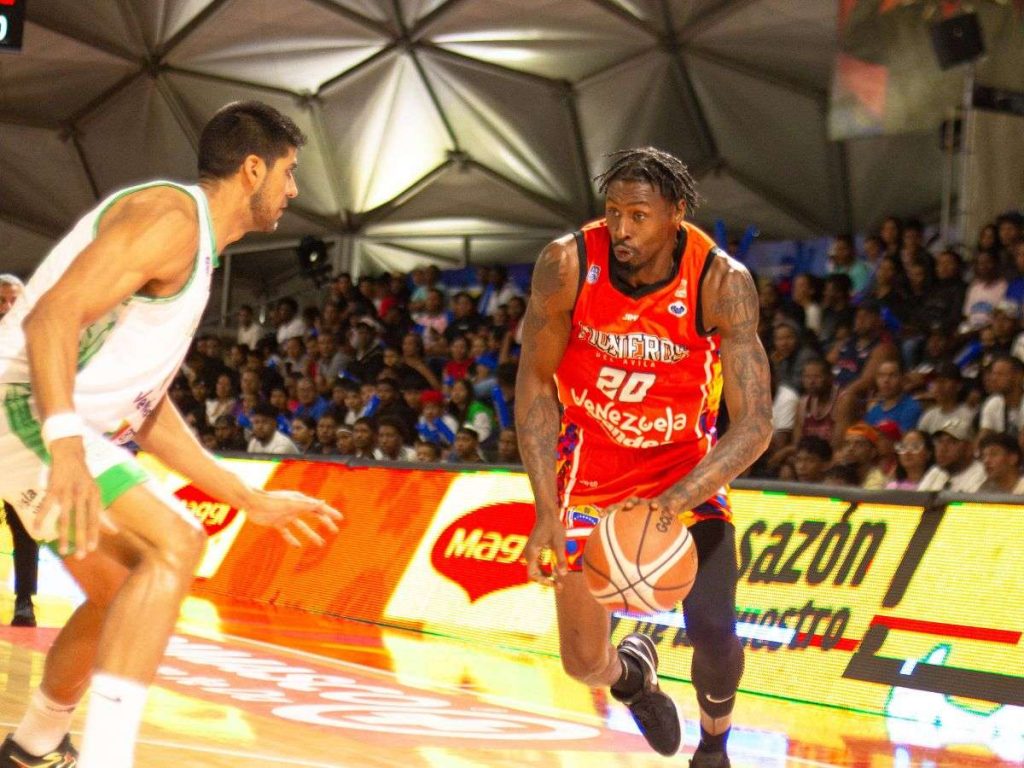 Pioneros fue contundente ante Guaiqueríes