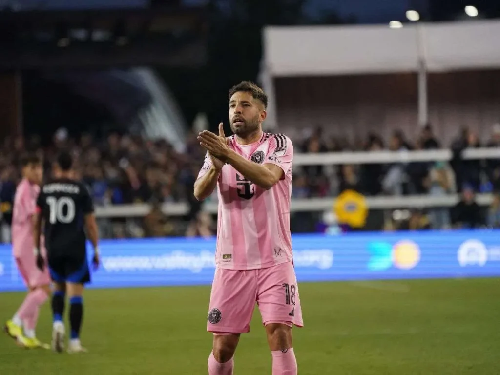 Jordi Alba extiende su estadía en Inter Miami