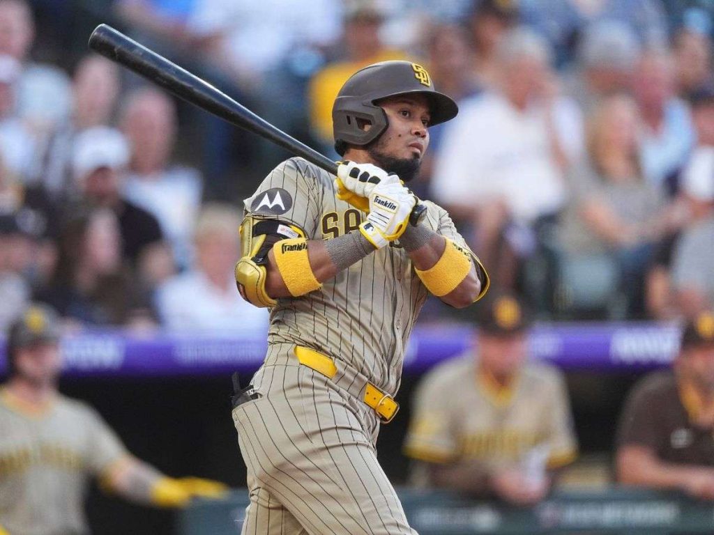 Padres logran blanqueada histórica ante los Rockies
