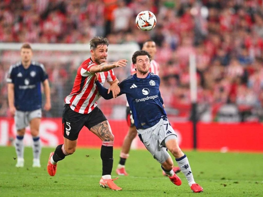 Manchester United goleó en Europa League