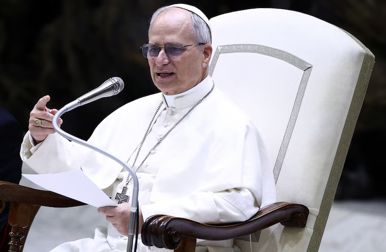 El papa León XIV pidió la liberación de todos los periodistas encarcelados por buscar la verdad