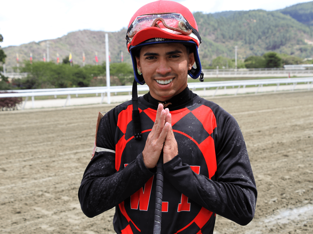 Capriles está de vuelta en el óvalo caraqueño