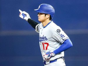Shohei Ohtani se pone a la par de Arráez y Judge