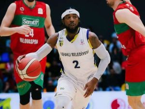 Spartans suma un importado para la Súper Ronda