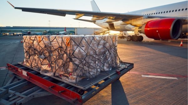Suspensión de vuelos entre Colombia y Venezuela no afectará operaciones de carga