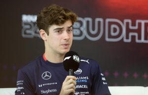 El argentino Franco Colapinto (Williams),durante la rueda de prensa del GP de Abu Dabi. EFE/EPA/ALI HAIDER